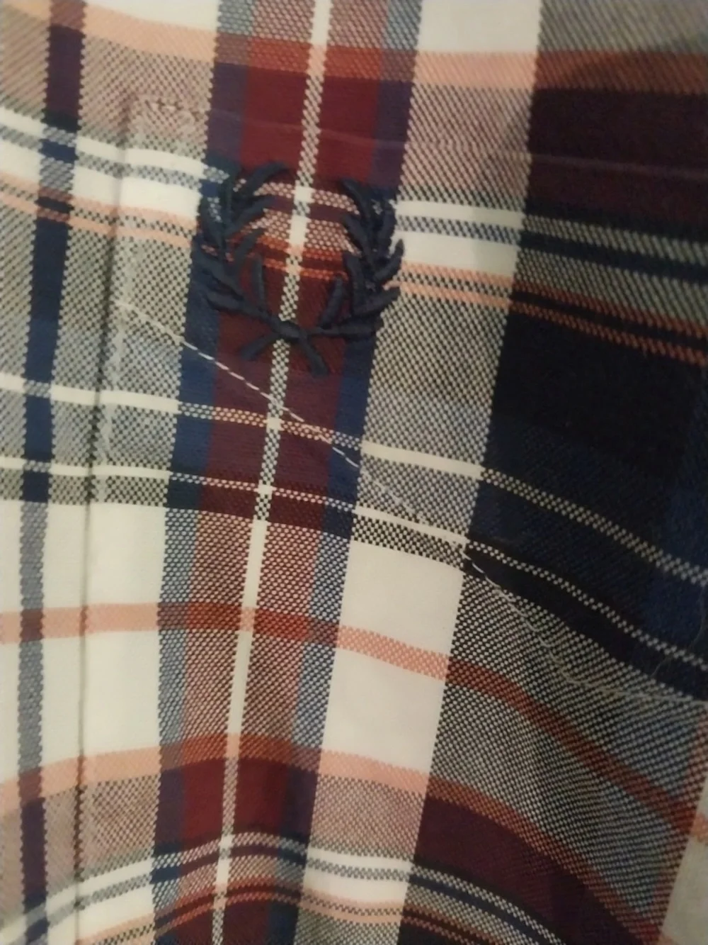 Fred Perry - Picture 3 of 4